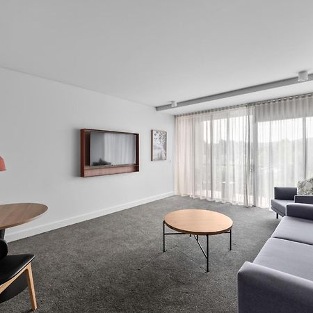 Balgownie Estate Yarra Valley Yarra Glen Exteriör bild A staged living room