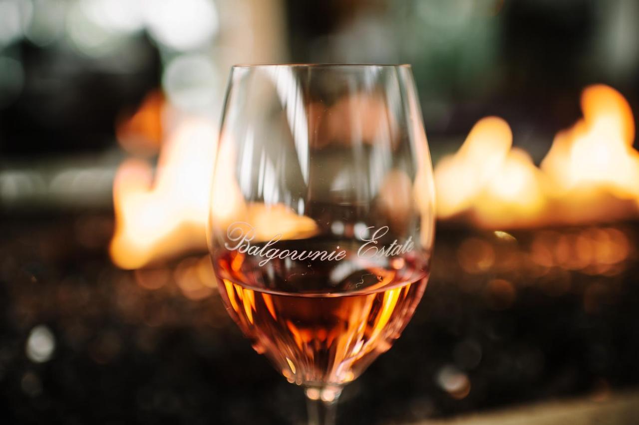 Balgownie Estate Yarra Valley Yarra Glen Exteriör bild A glass of Tokaji wine