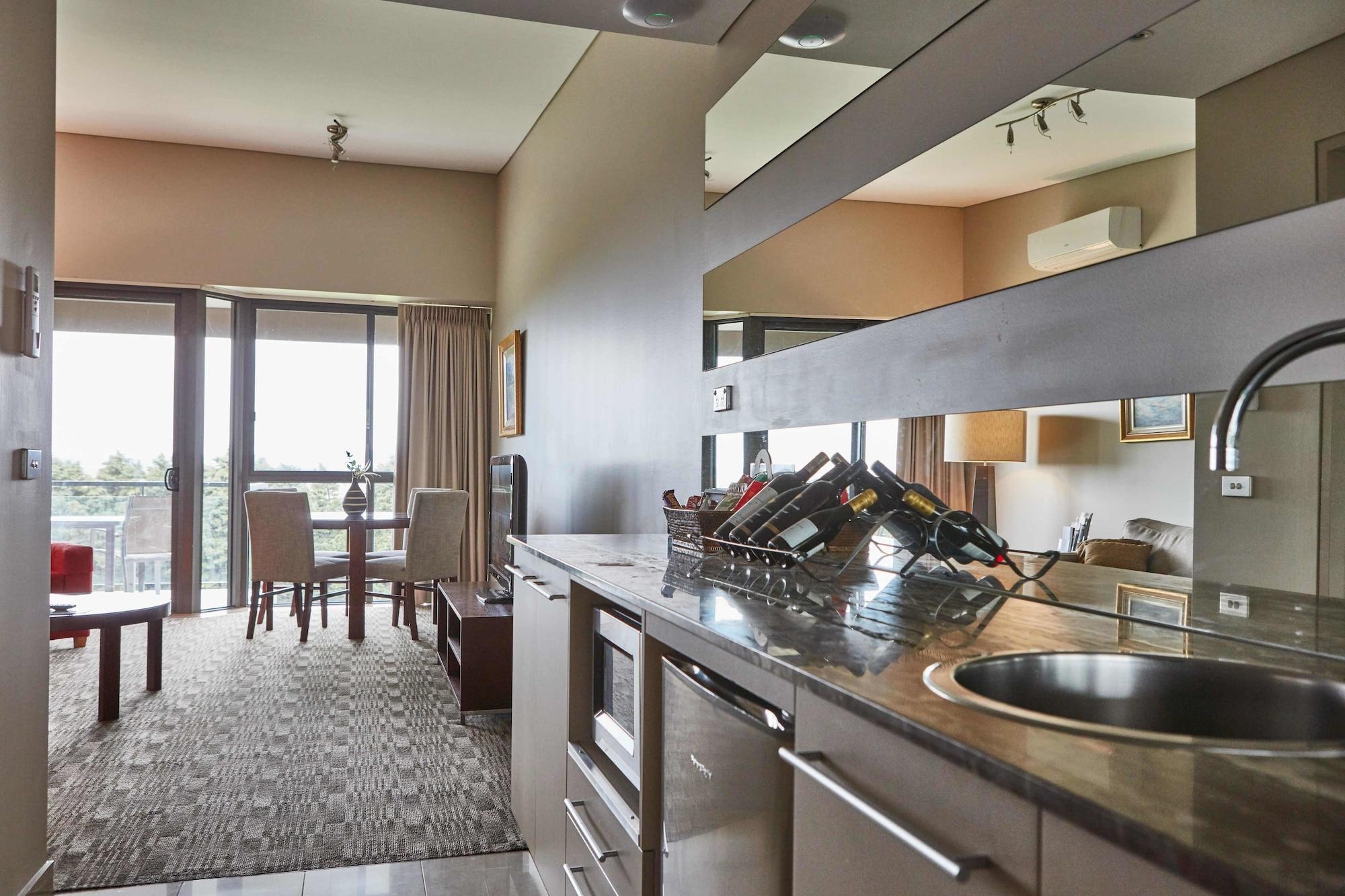 Balgownie Estate Yarra Valley Yarra Glen Exteriör bild A kitchen in a typical apartment