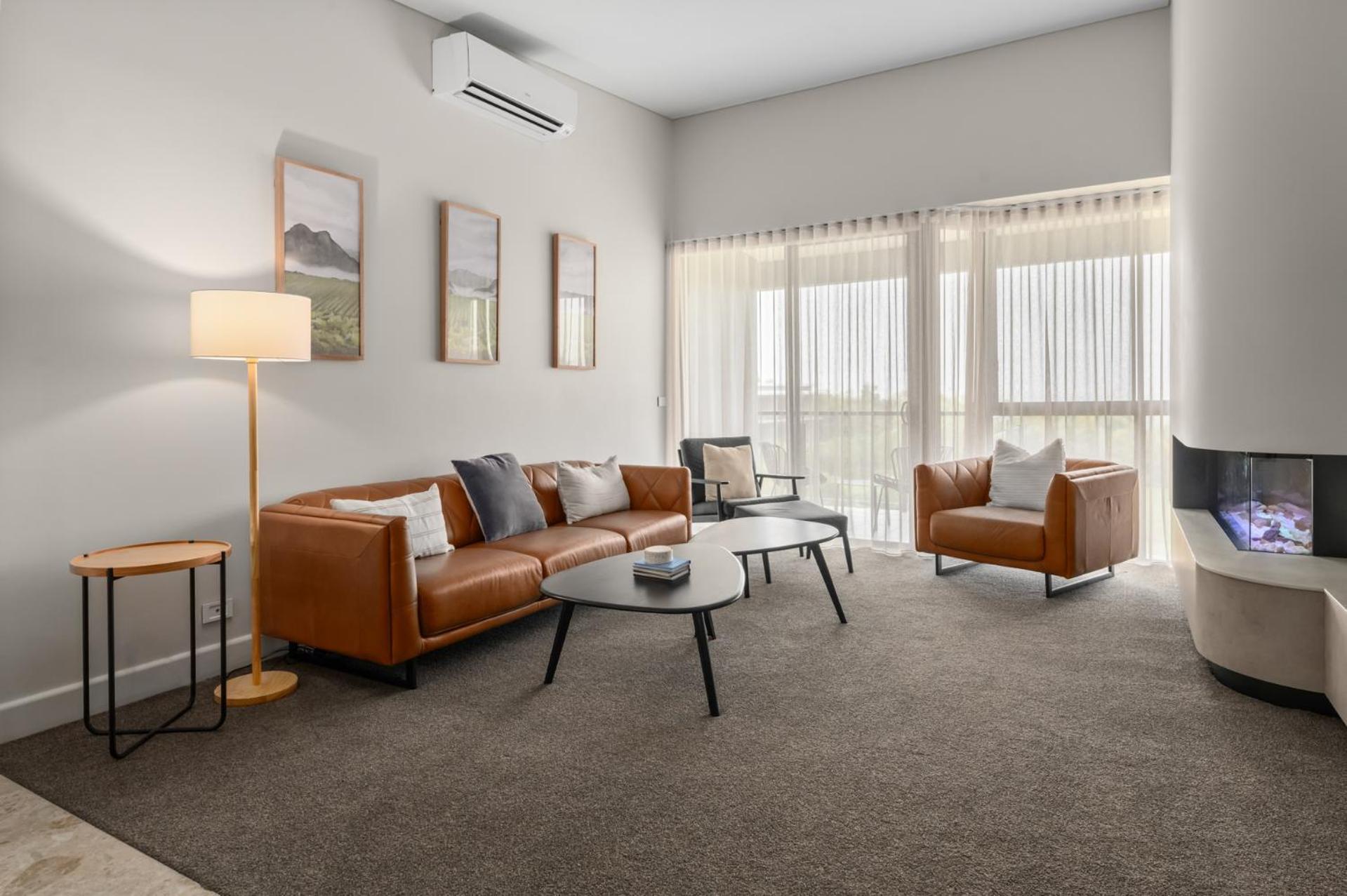 Balgownie Estate Yarra Valley Yarra Glen Exteriör bild A living room in a typical apartment