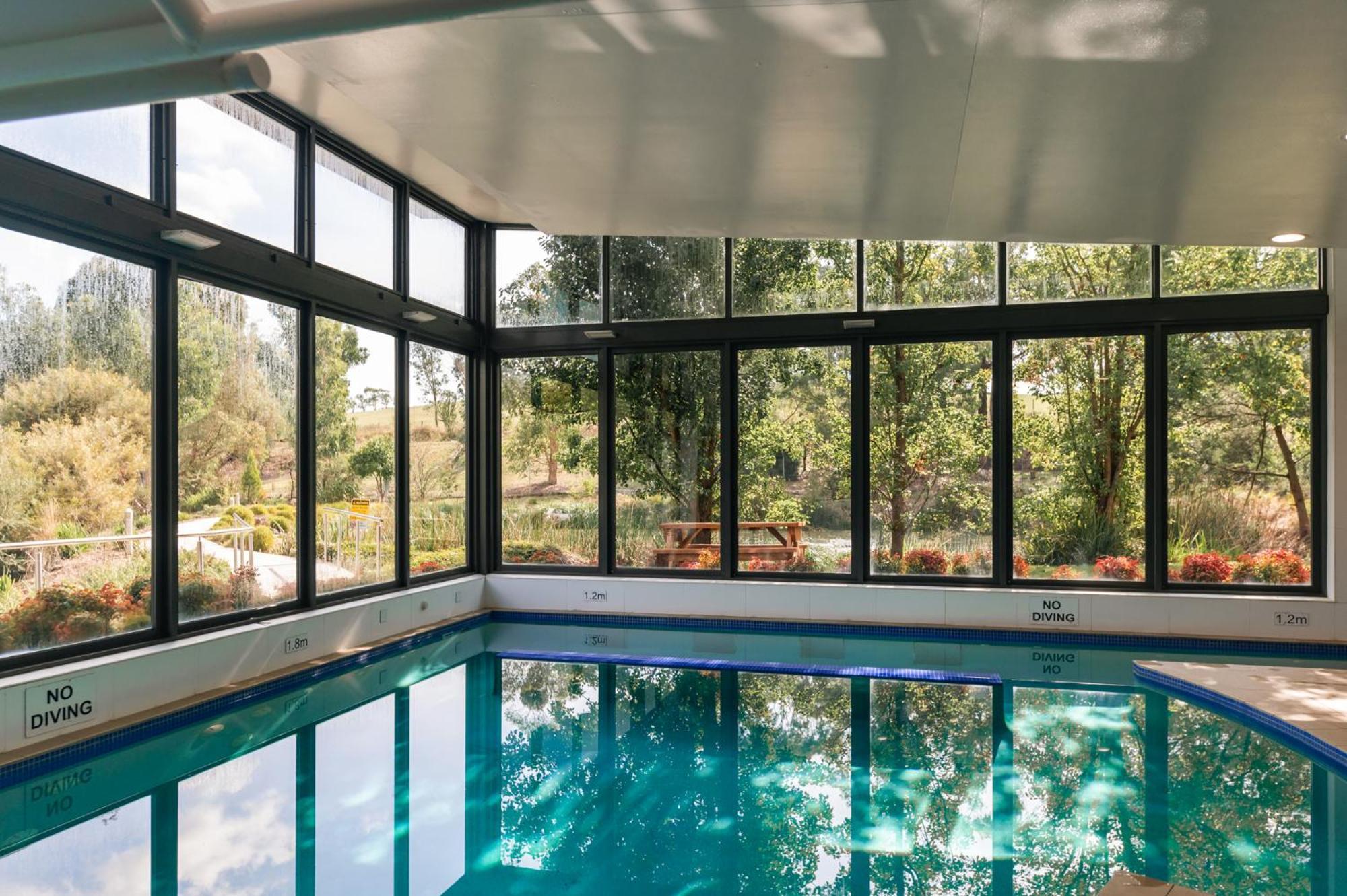 Balgownie Estate Yarra Valley Yarra Glen Exteriör bild The swimming pool at the hotel