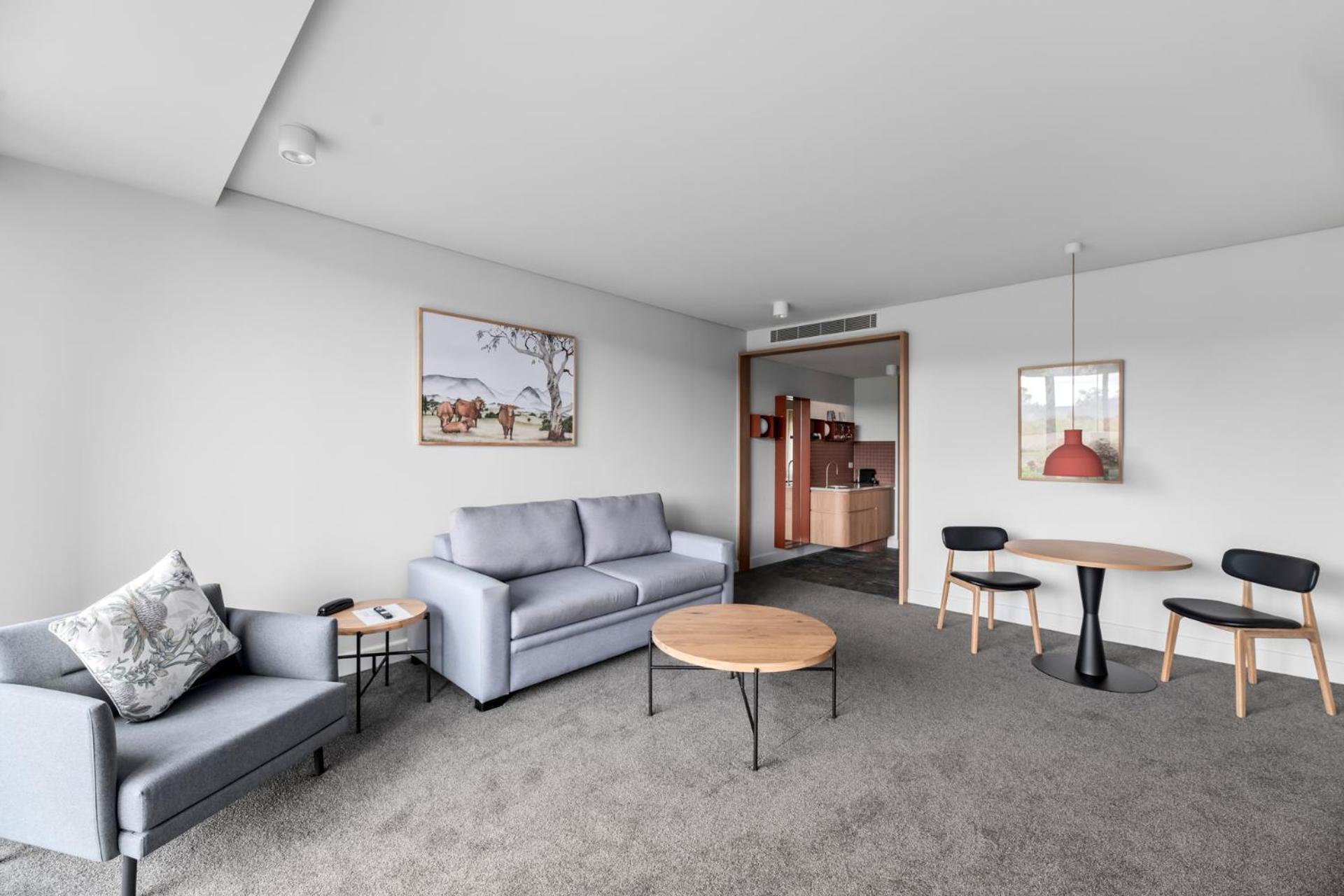 Balgownie Estate Yarra Valley Yarra Glen Exteriör bild A typical apartment at the University of Adelaide's Union Hall